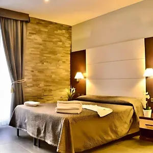 2* Pensjonat Castle Termini